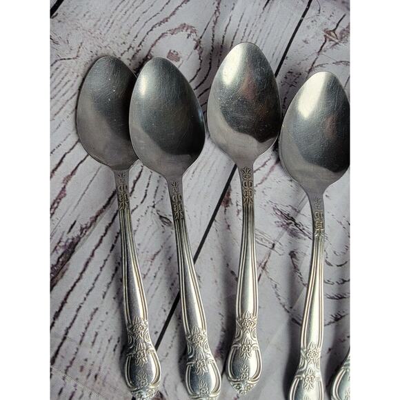 Rogers stainless floral flatware silverware set of 8 spoons 2 sizes - Picture 6 of 8